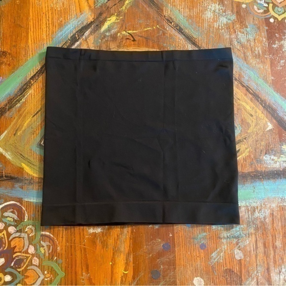 Lightly Used Black Maternity Belly Band By Isabel Maternity Size M/L